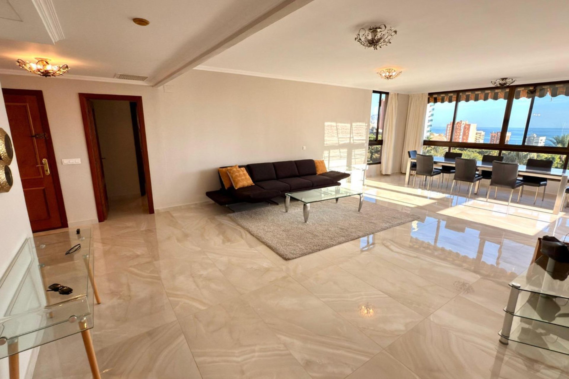 Reventa - Apartamento / piso -
Benidorm - Benidorm Centro