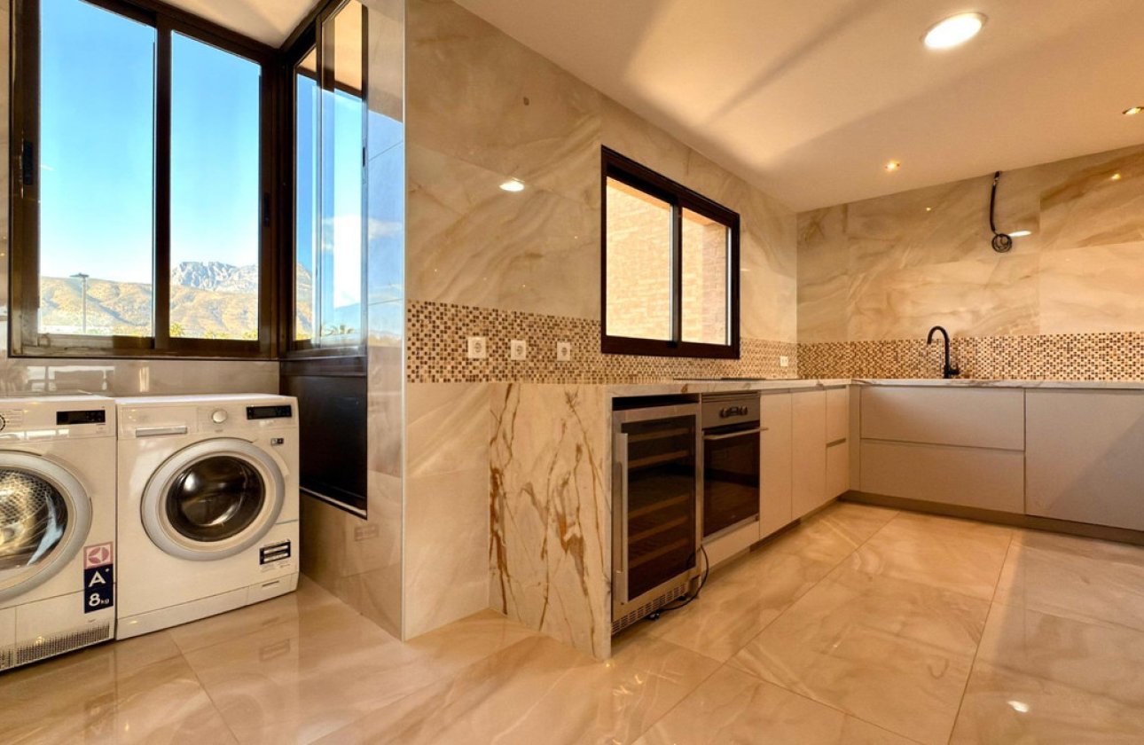 Reventa - Apartamento / piso -
Benidorm - Benidorm Centro