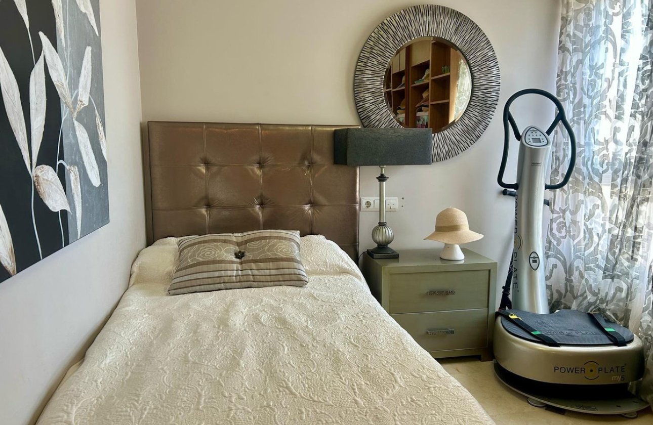 Reventa - Apartamento / piso -
Benidorm - Benidorm Centro