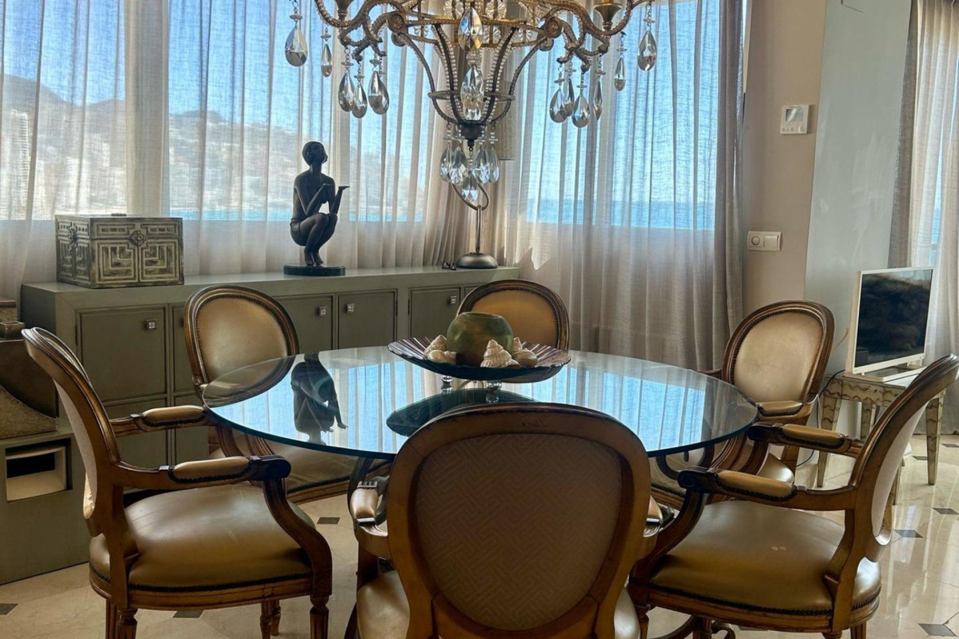 Reventa - Apartamento / piso -
Benidorm - Benidorm Centro