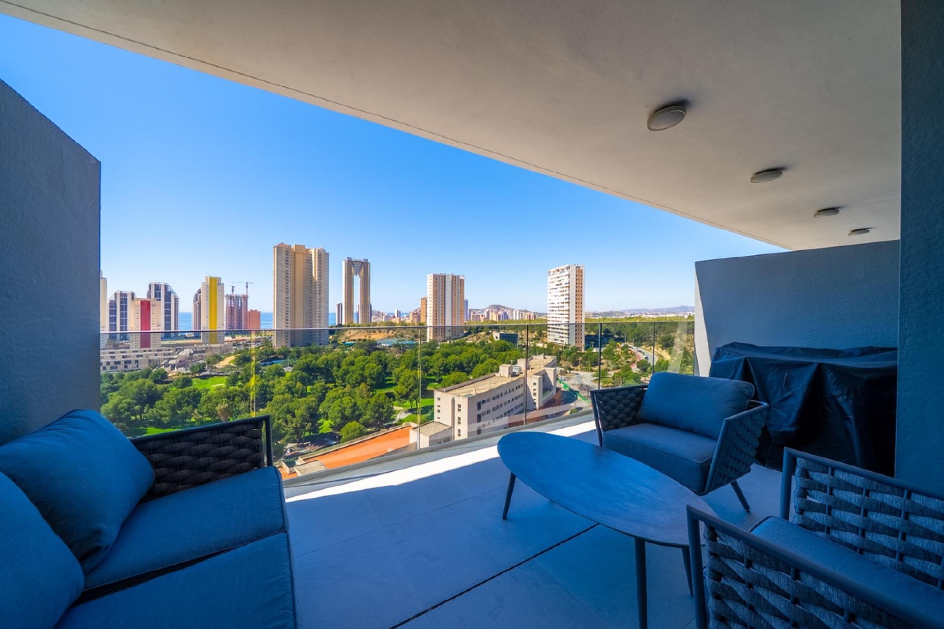 Reventa - Apartamento / piso -
Benidorm - Benidorm Centro