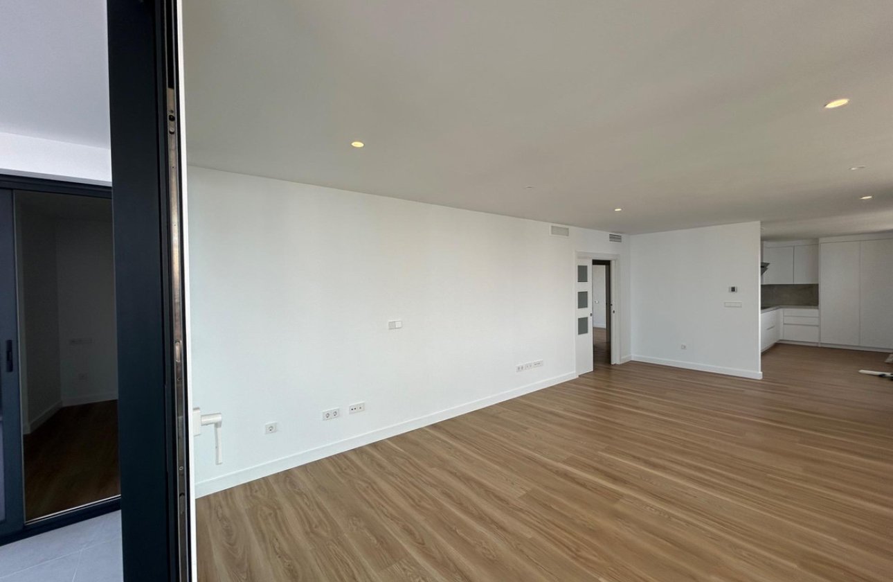 Reventa - Apartamento / piso -
Benidorm - Benidorm Centro