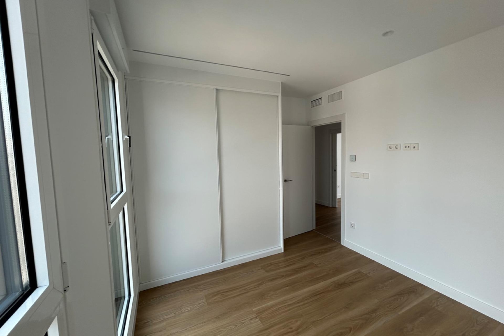 Reventa - Apartamento / piso -
Benidorm - Benidorm Centro