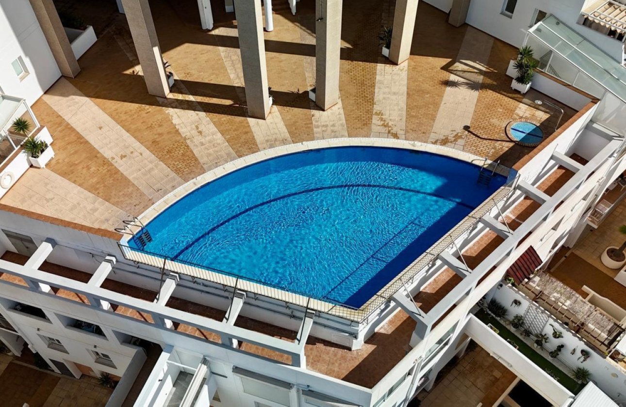 Reventa - Apartamento / piso -
Benidorm - Benidorm Centro