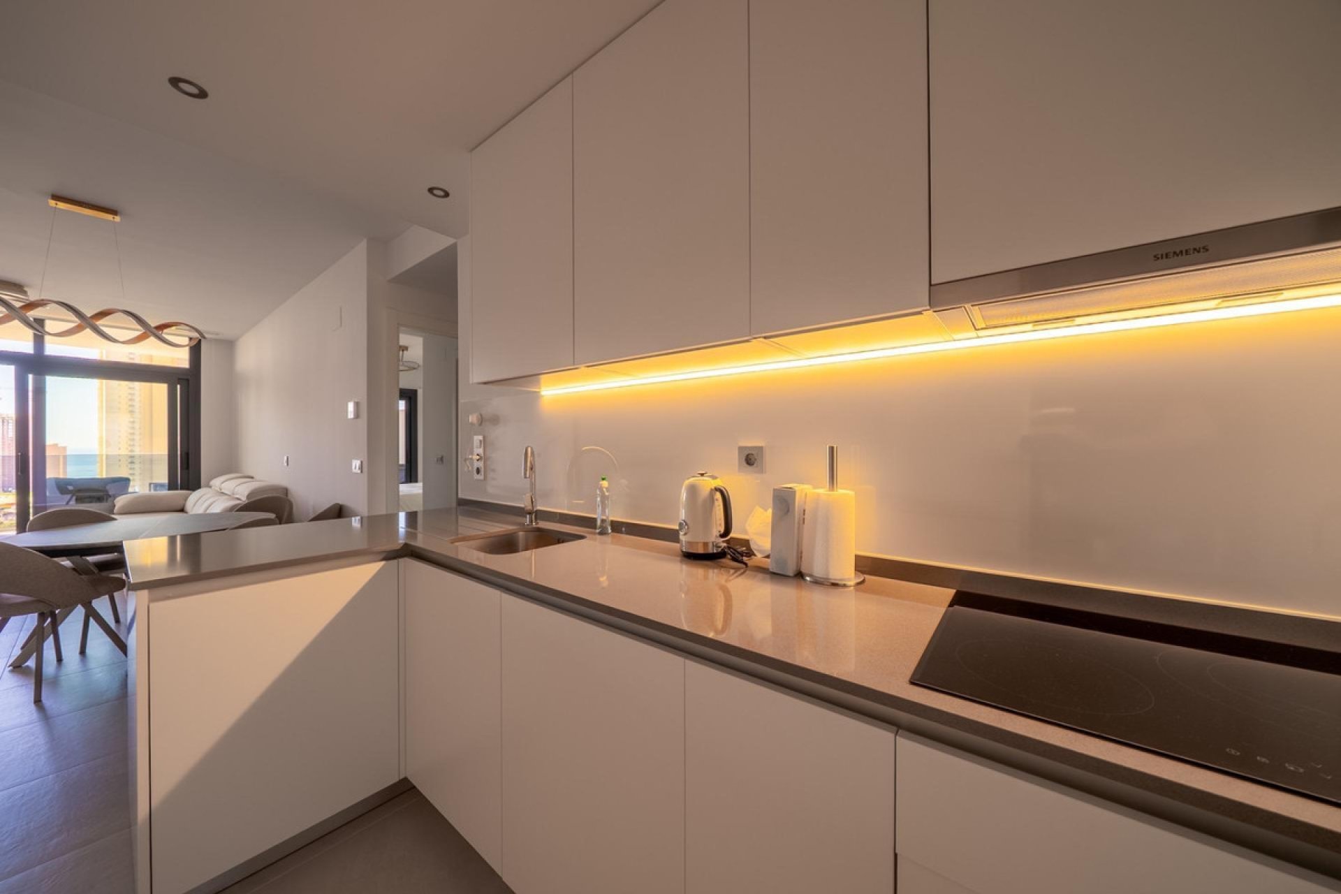 Reventa - Apartamento / piso -
Benidorm - Benidorm Centro