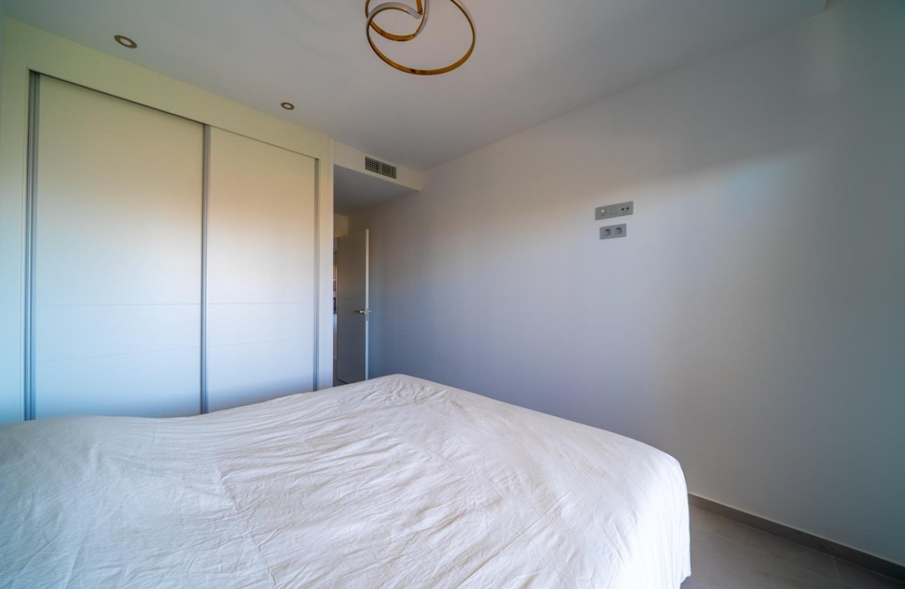 Reventa - Apartamento / piso -
Benidorm - Benidorm Centro