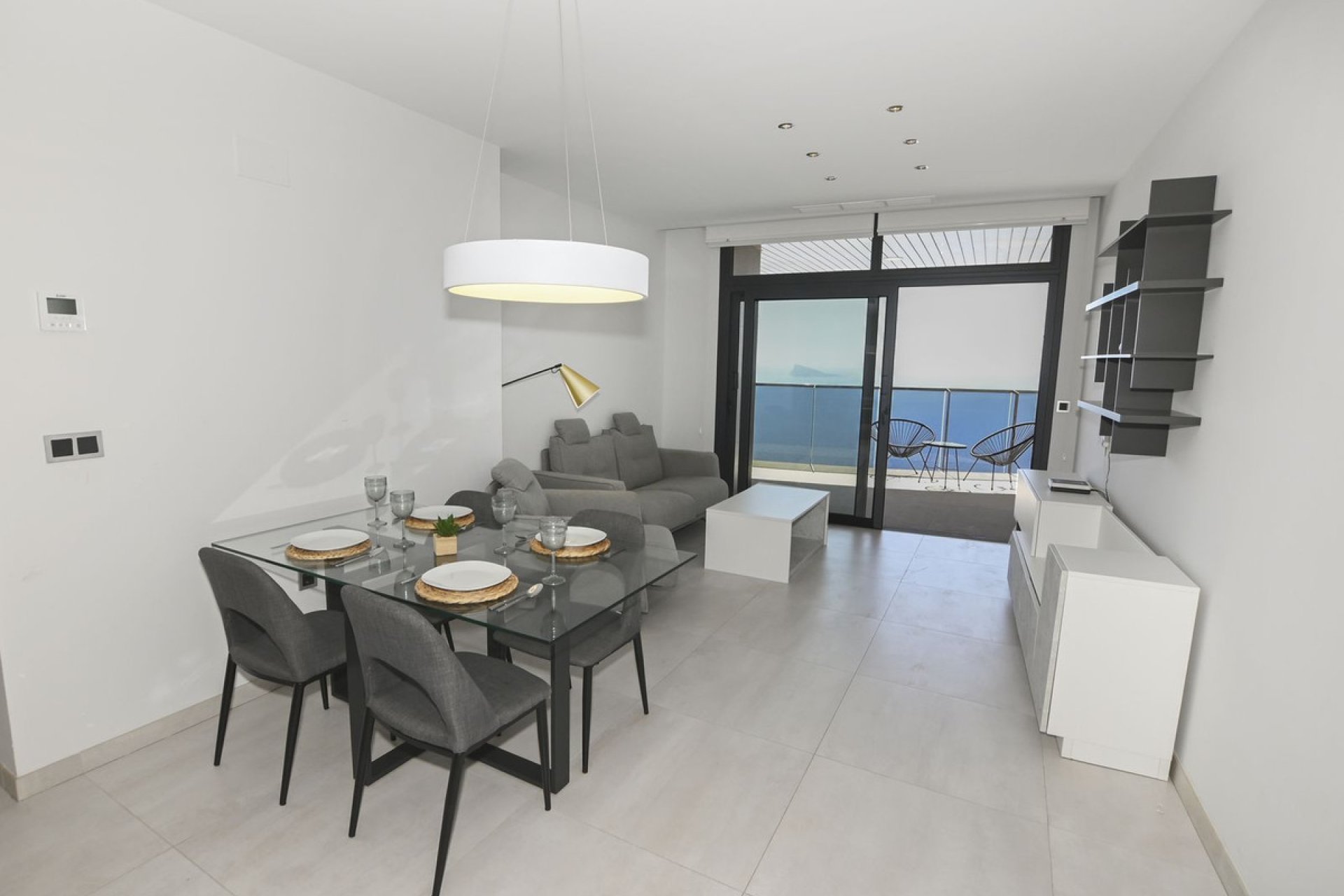 Reventa - Apartamento / piso -
Benidorm - Benidorm Centro