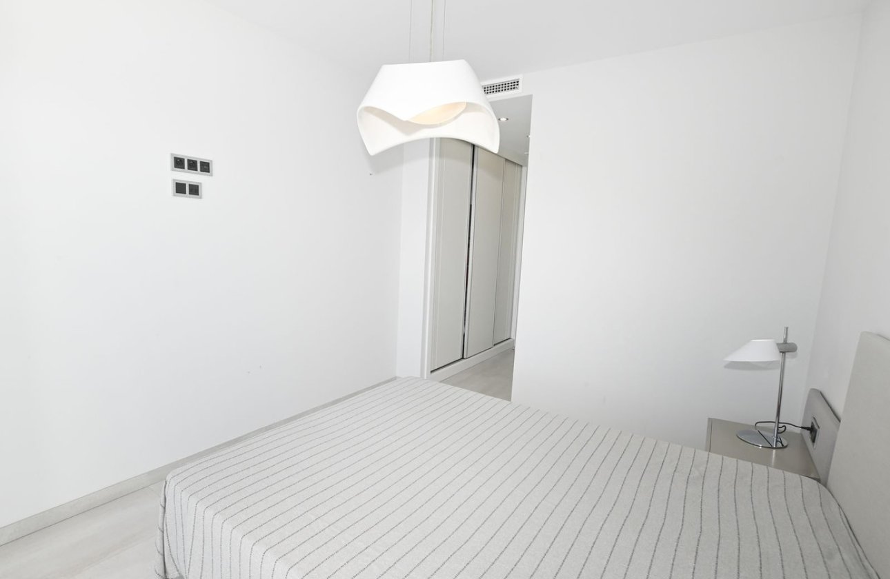 Reventa - Apartamento / piso -
Benidorm - Benidorm Centro