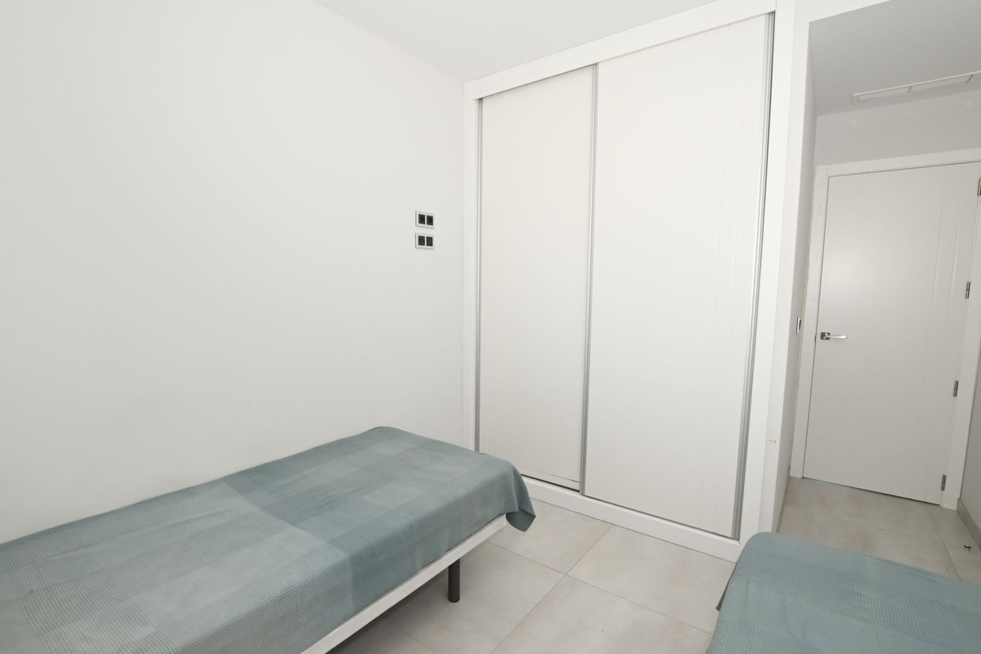 Reventa - Apartamento / piso -
Benidorm - Benidorm Centro