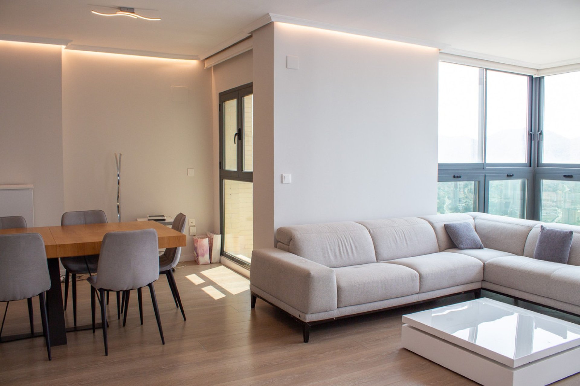 Reventa - Apartamento / piso -
Benidorm - Benidorm Centro