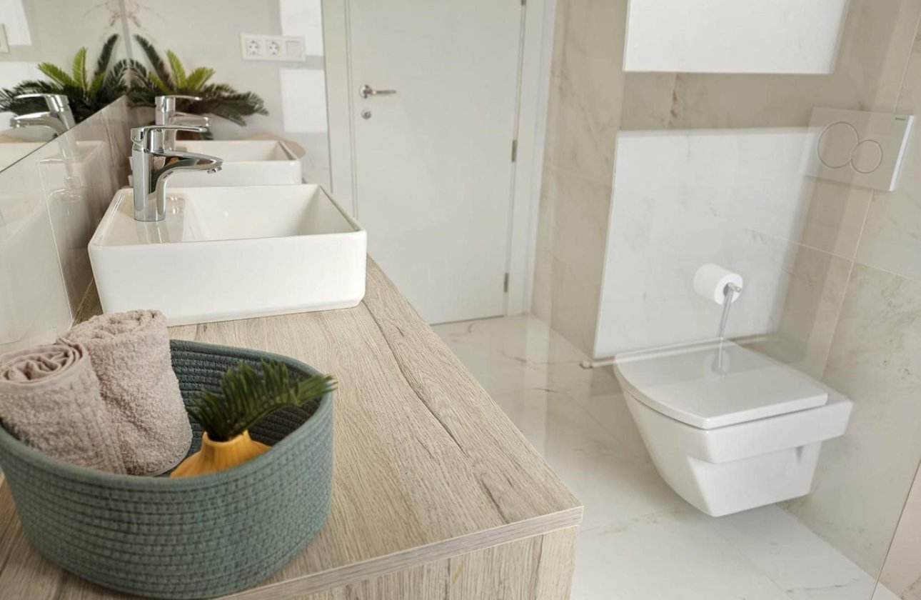 Reventa - Apartamento / piso -
Benidorm - Benidorm Centro