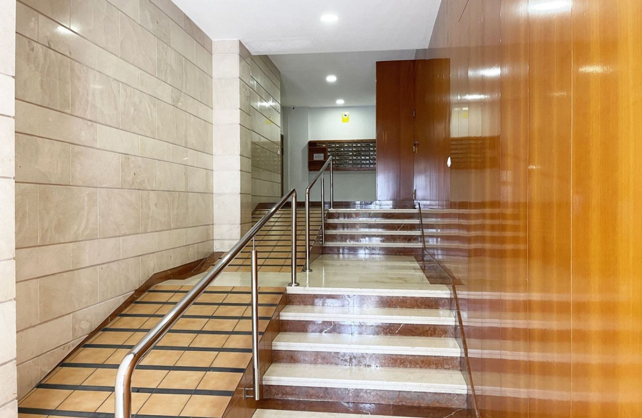 Reventa - Apartamento / piso -
Calpe - Calpe Centro