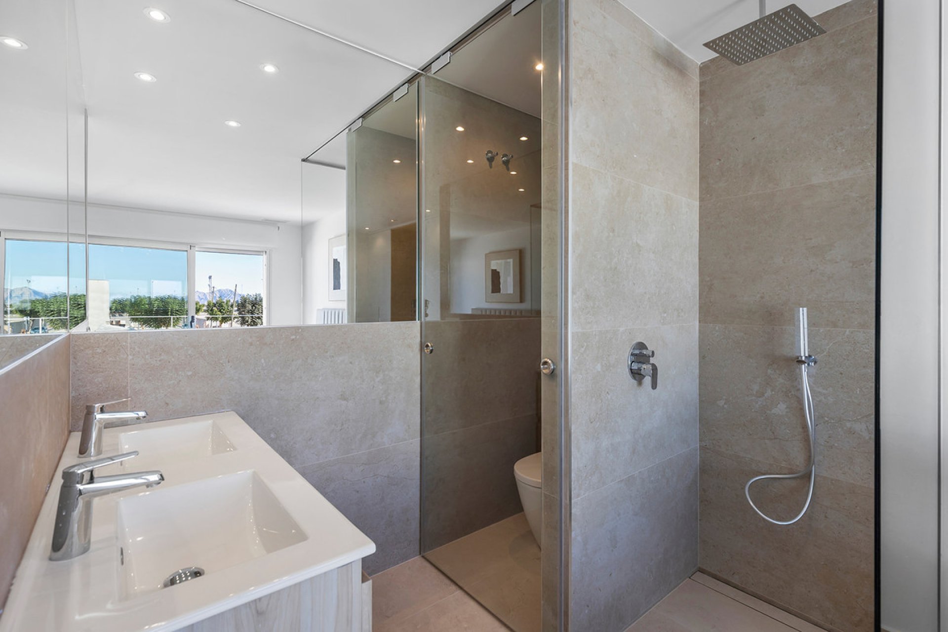 Reventa - Apartamento / piso -
Dolores - Dolores Centro