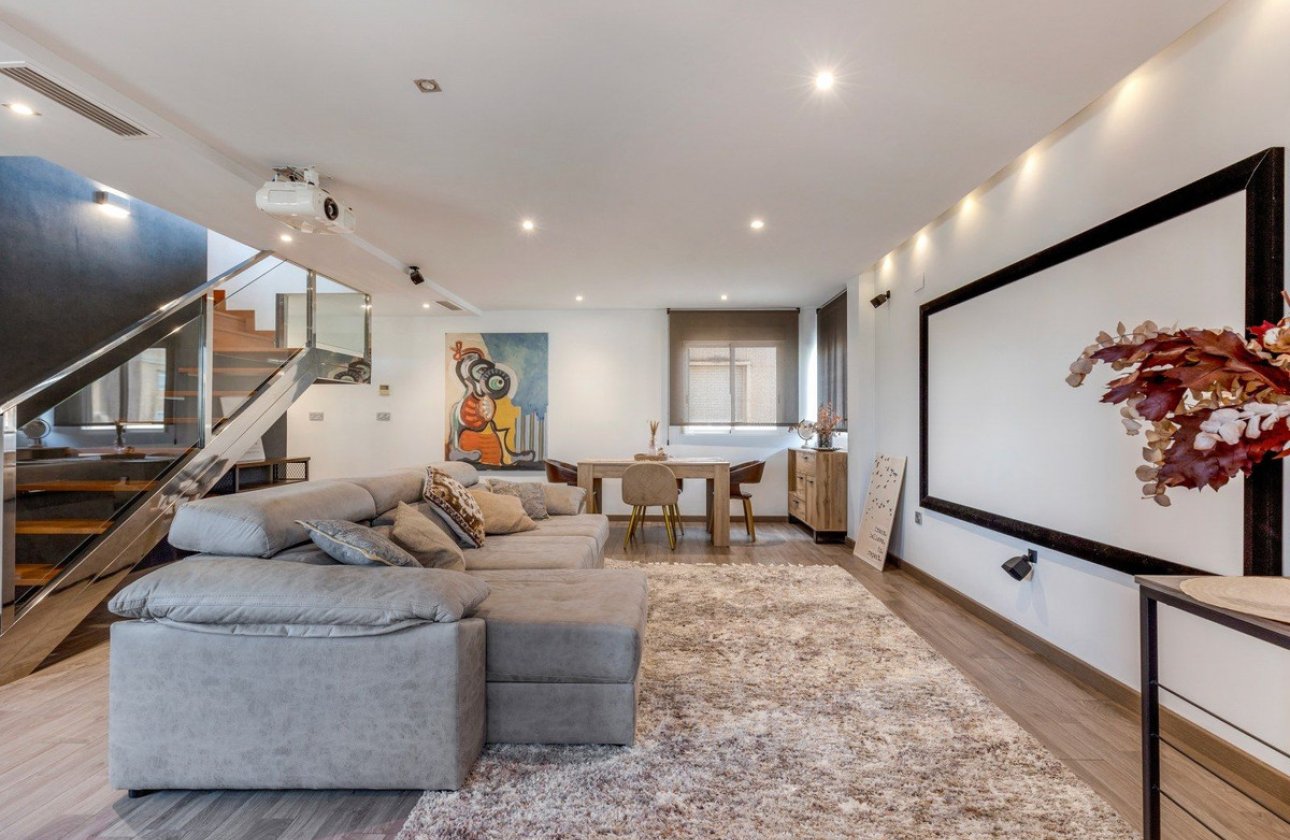 Reventa - Apartamento / piso -
Elche - Elche Centro