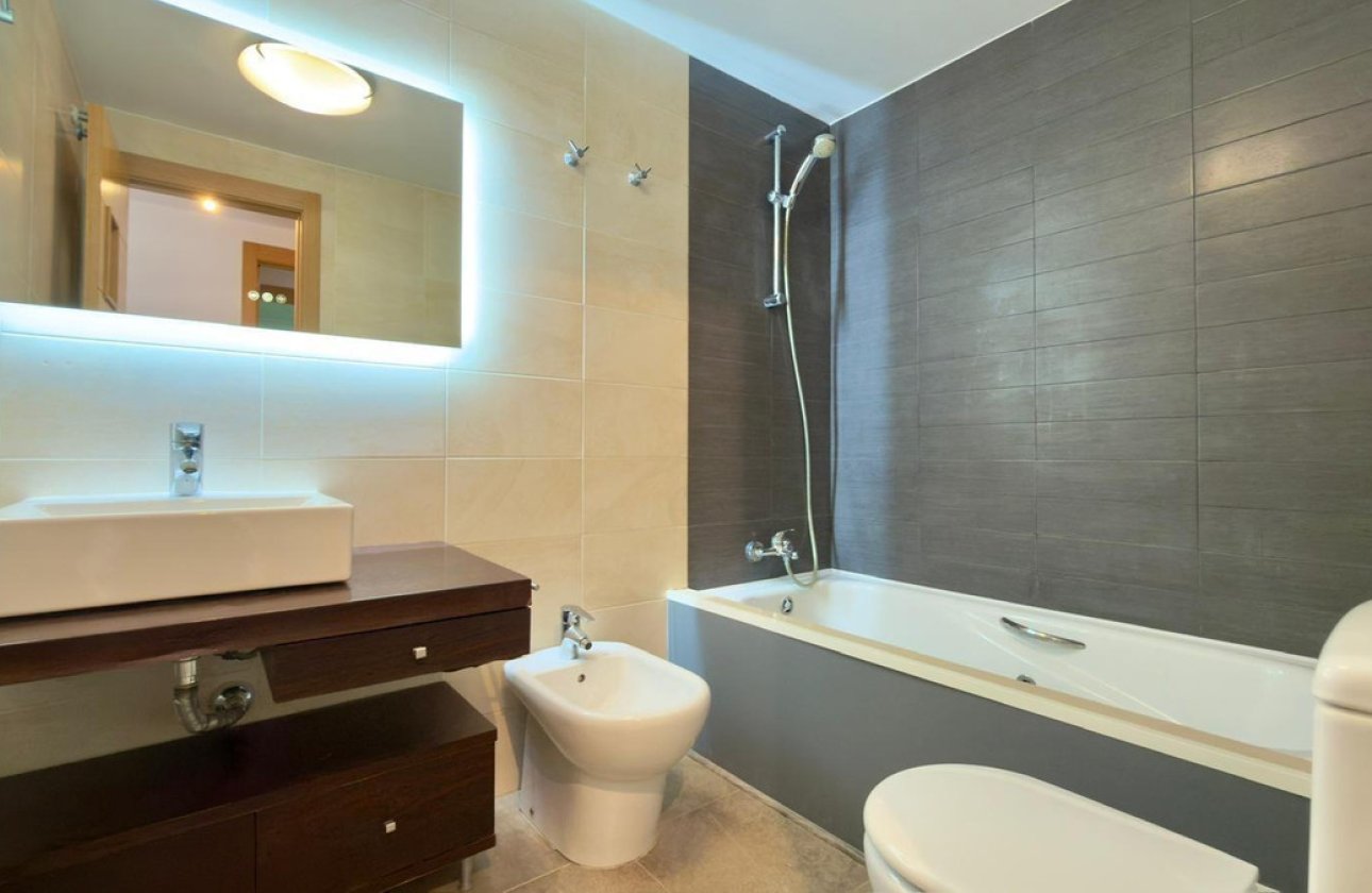 Reventa - Apartamento / piso -
Finestrat