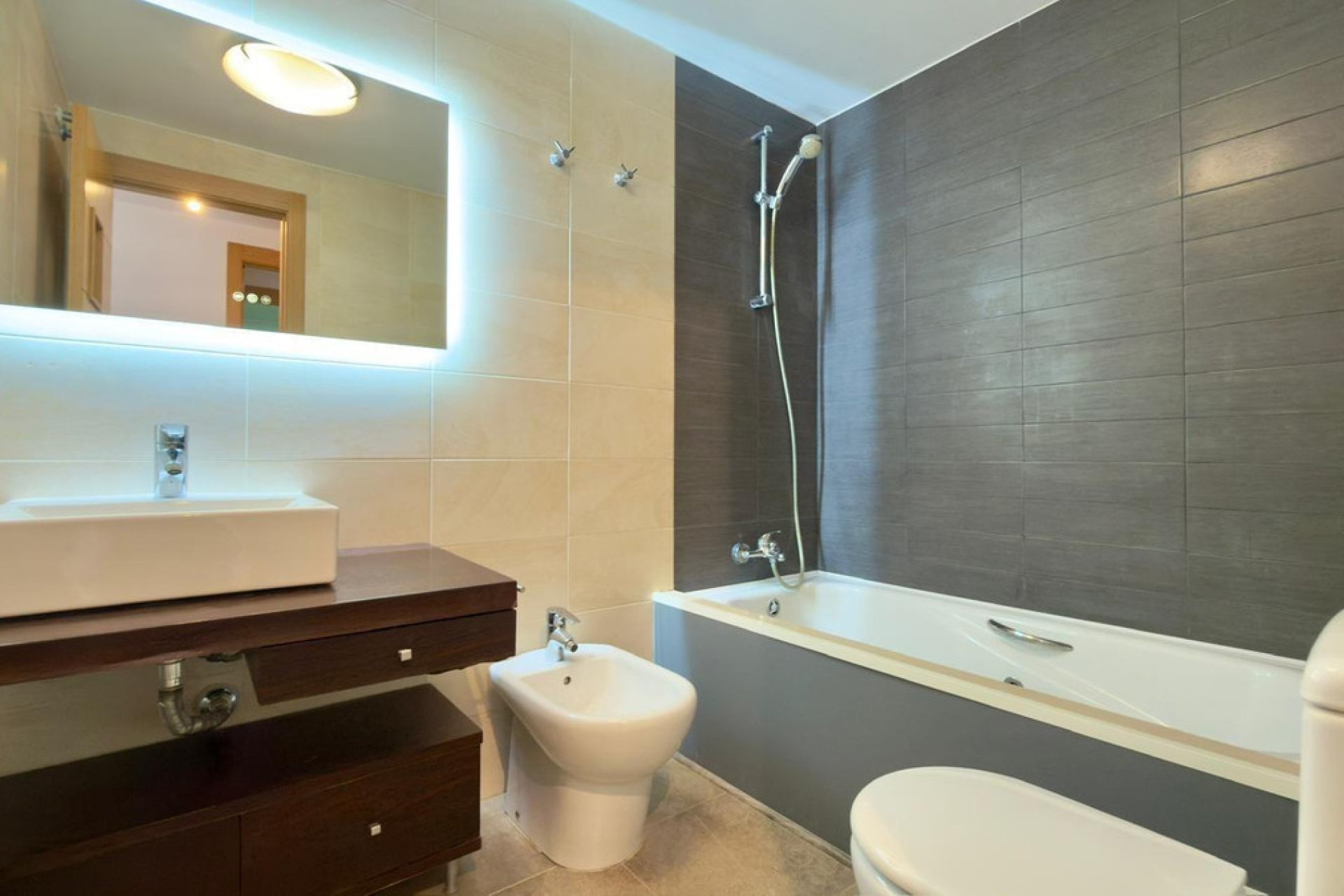 Reventa - Apartamento / piso -
Finestrat