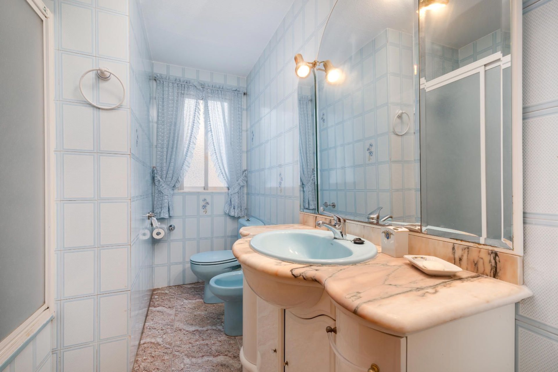 Reventa - Apartamento / piso -
Guardamar del Segura - CENTRO