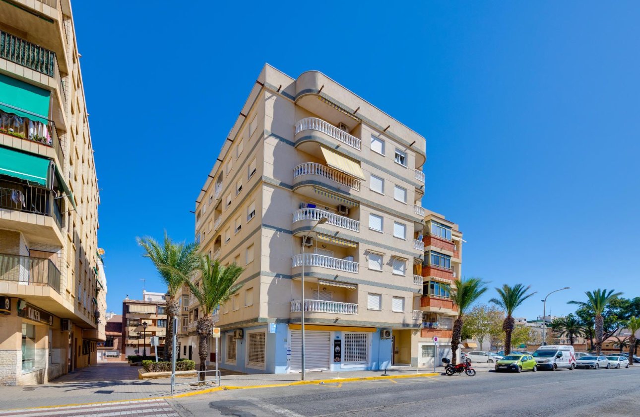 Reventa - Apartamento / piso -
Guardamar del Segura - Guardamar Centro