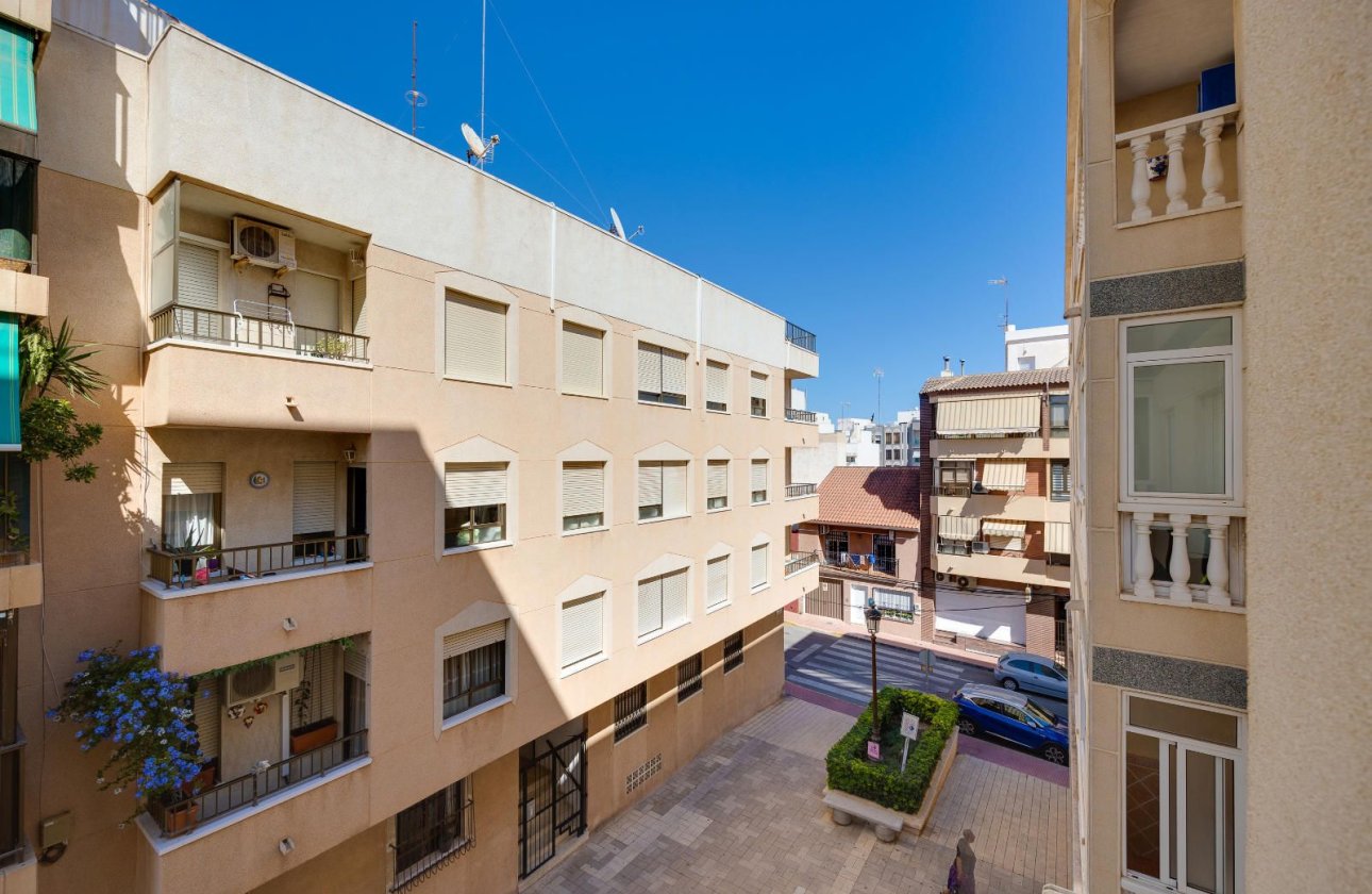 Reventa - Apartamento / piso -
Guardamar del Segura - Guardamar Centro