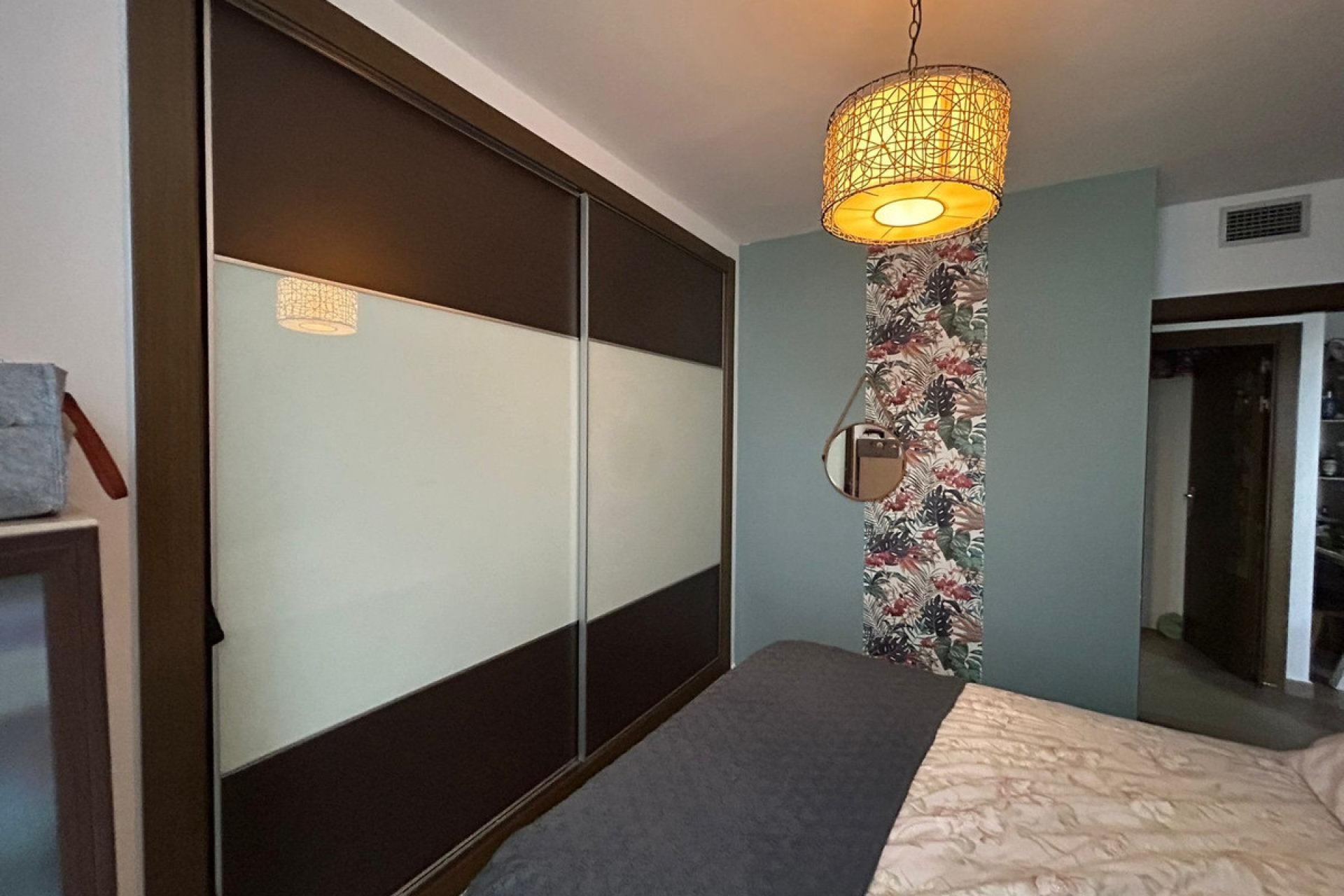 Reventa - Apartamento / piso -
La Nucía - La Nucia Centro