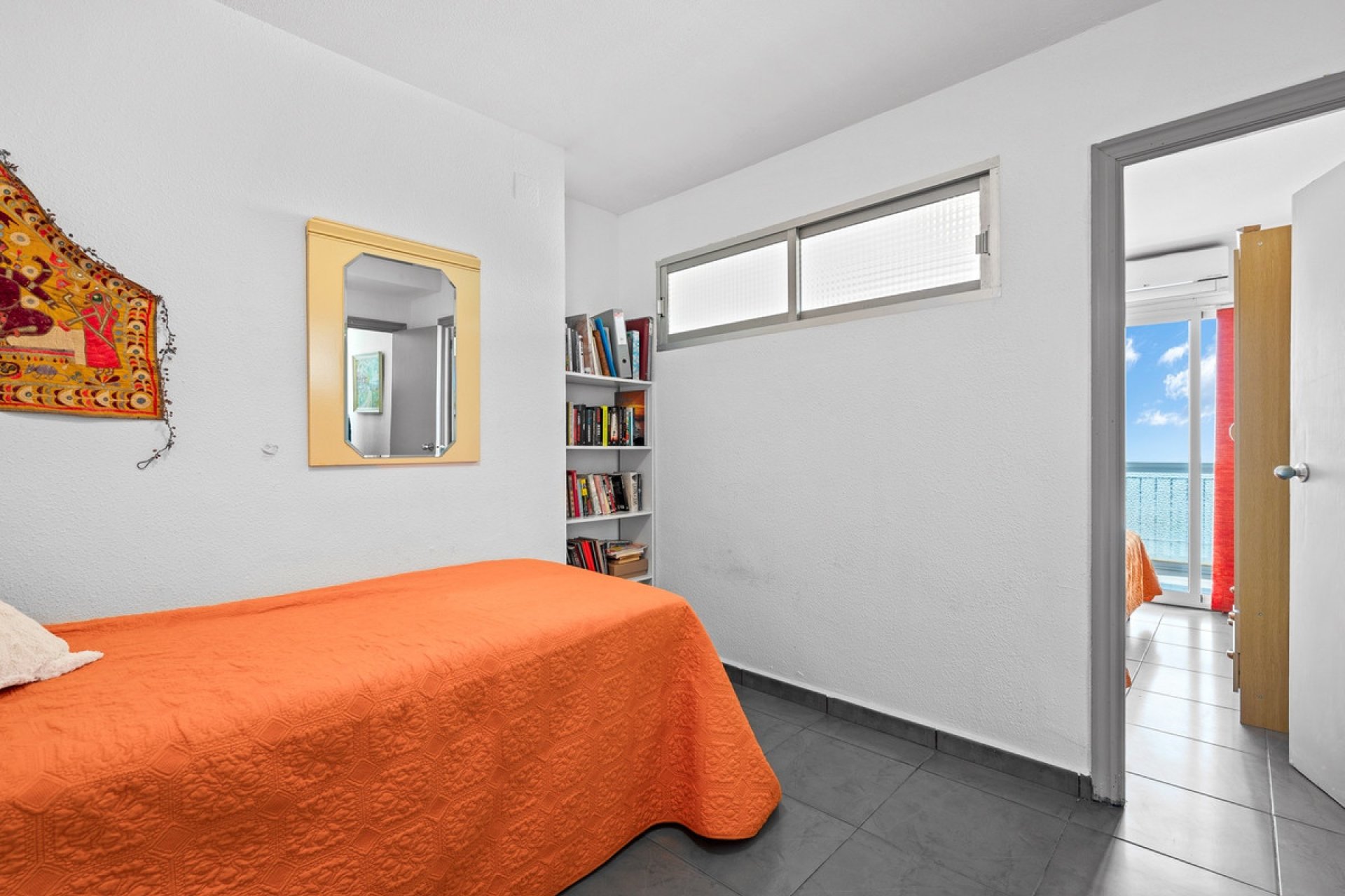 Reventa - Apartamento / piso -
La Nucía - La Nucia Centro