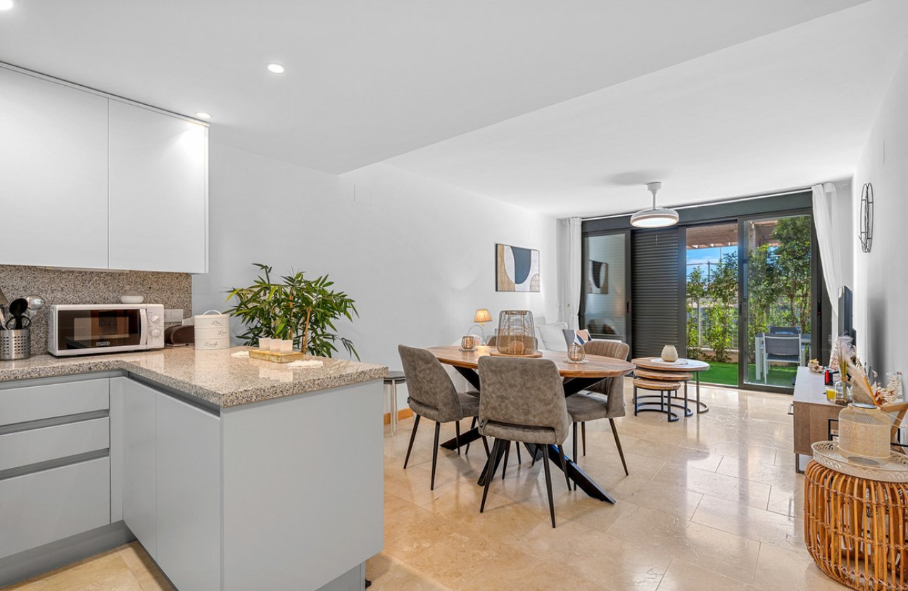 Reventa - Apartamento / piso -
Orihuela - Campoamor