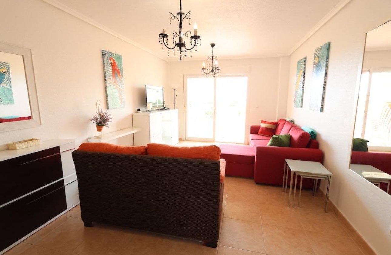 Reventa - Apartamento / piso -
Orihuela Costa - Campoamor