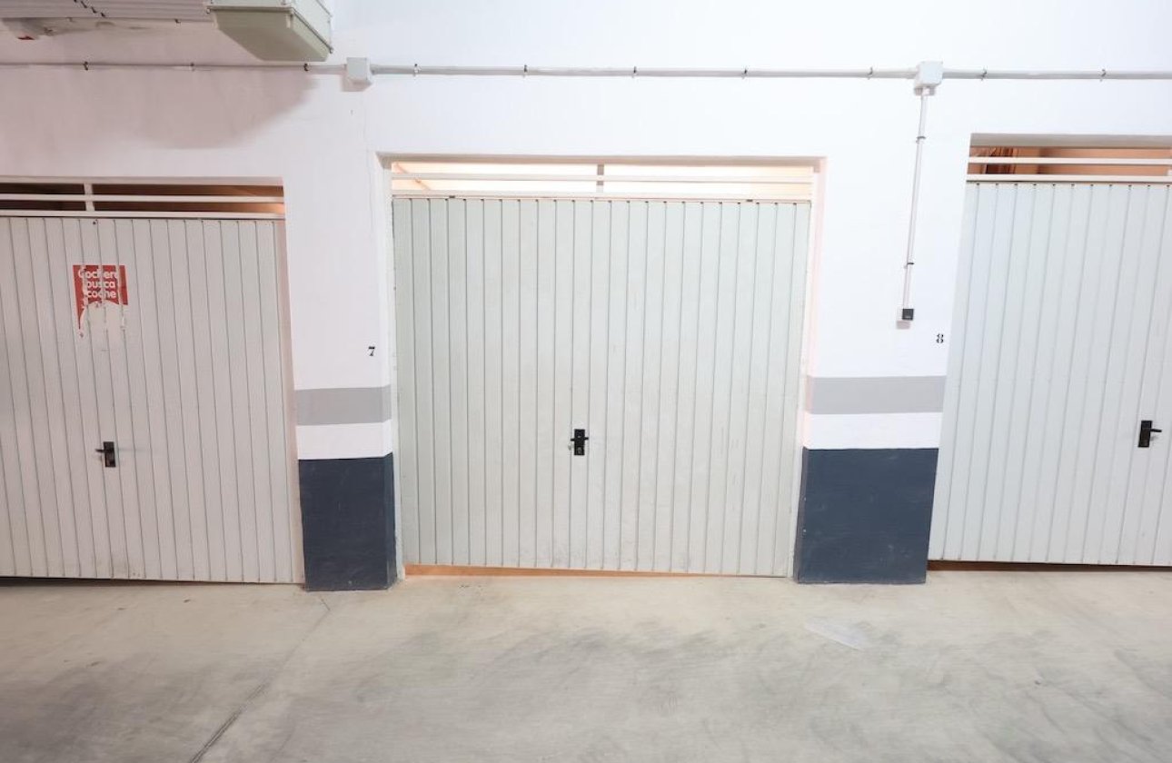 Reventa - Apartamento / piso -
Orihuela Costa - Campoamor