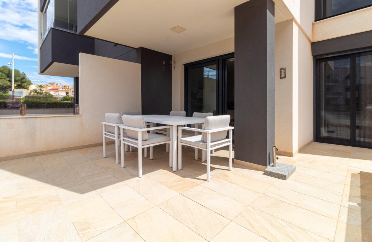 Reventa - Apartamento / piso -
Orihuela Costa - La Florida