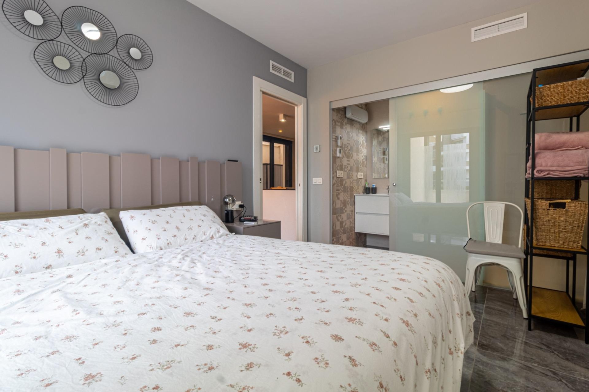 Reventa - Apartamento / piso -
Orihuela Costa - La Florida