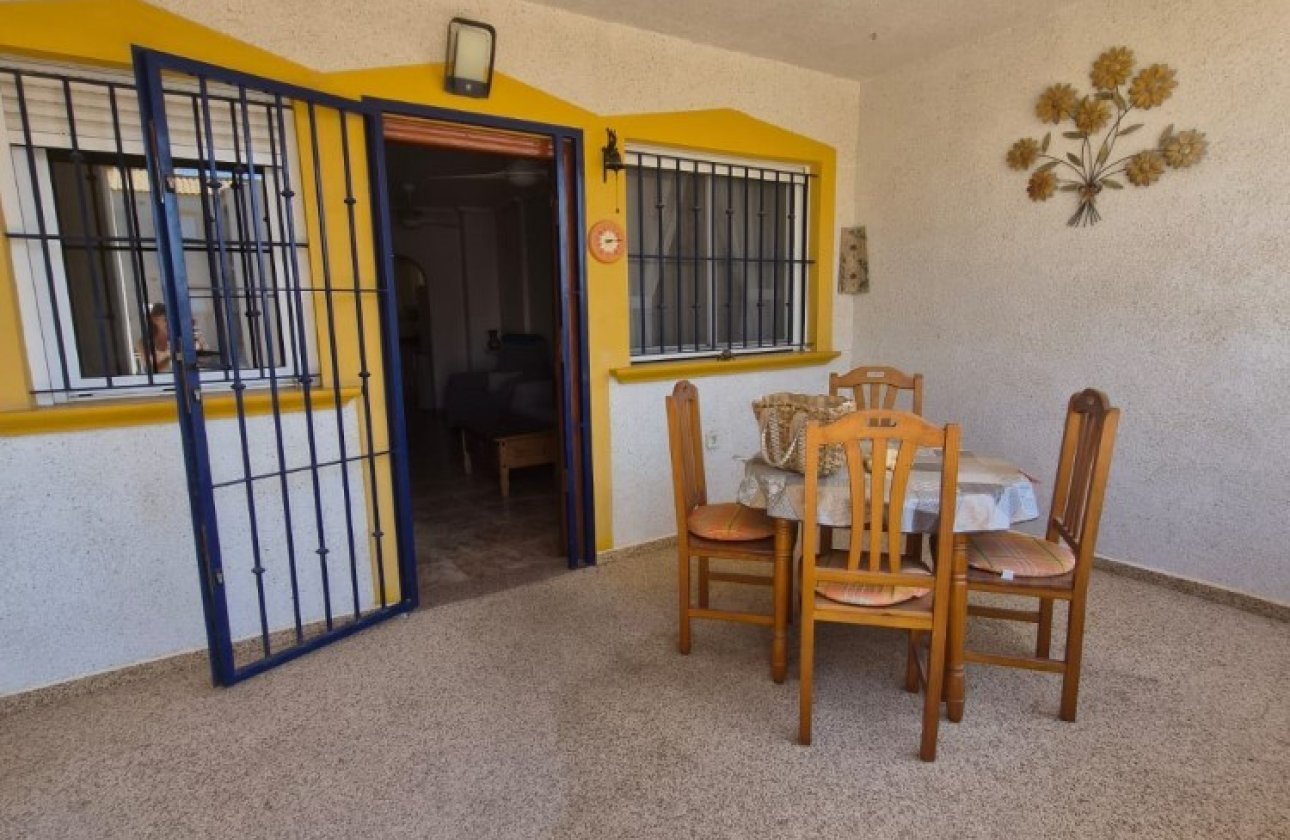 Reventa - Apartamento / piso -
Orihuela Costa - Punta Prima