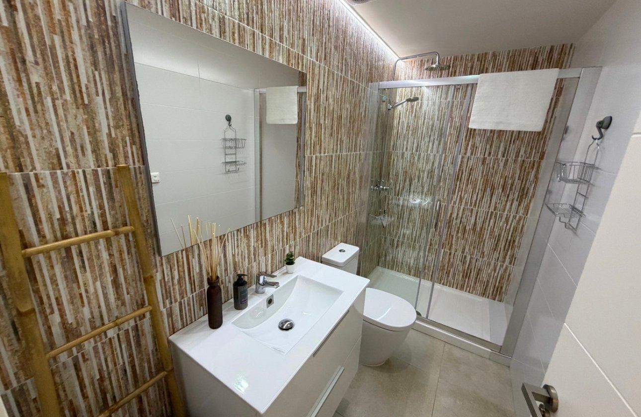 Reventa - Apartamento / piso -
Orihuela - La Florida