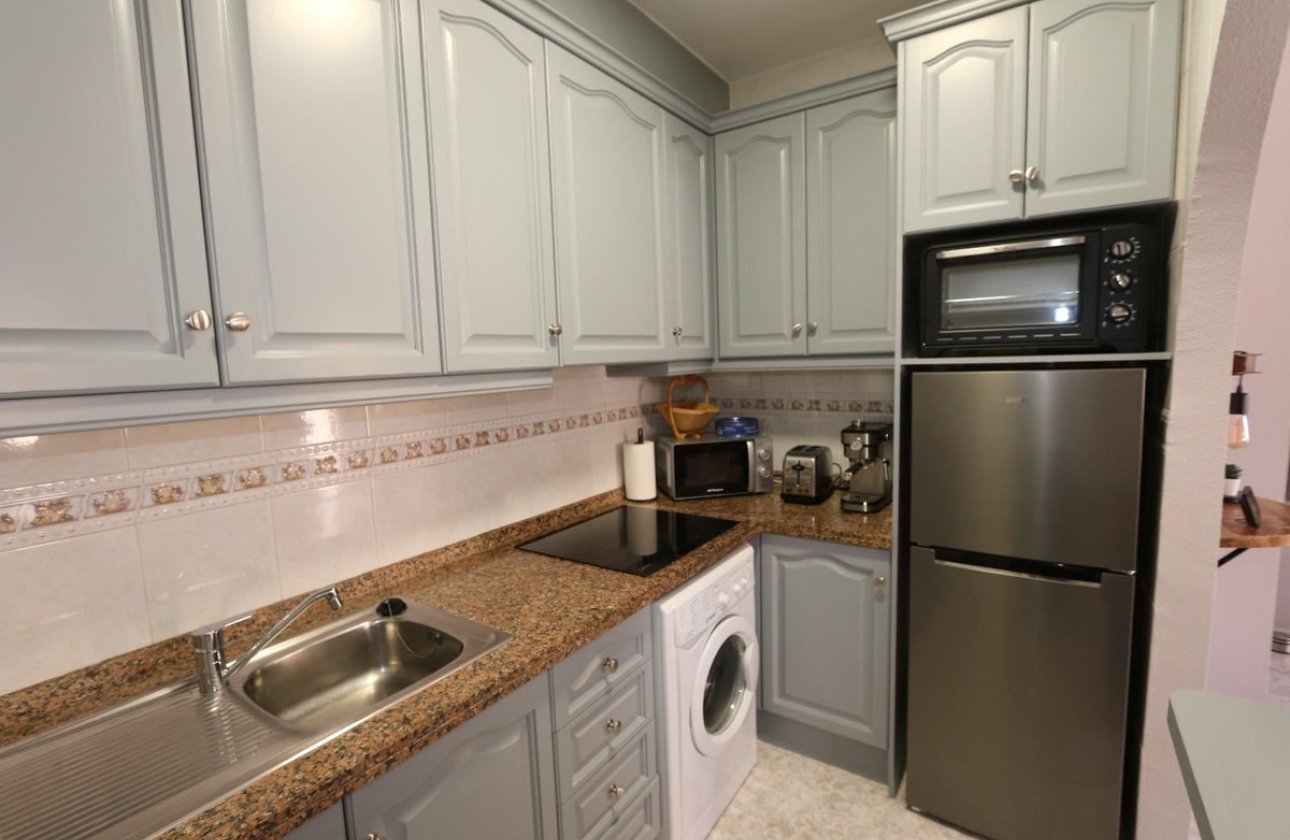 Reventa - Apartamento / piso -
Orihuela - La Florida