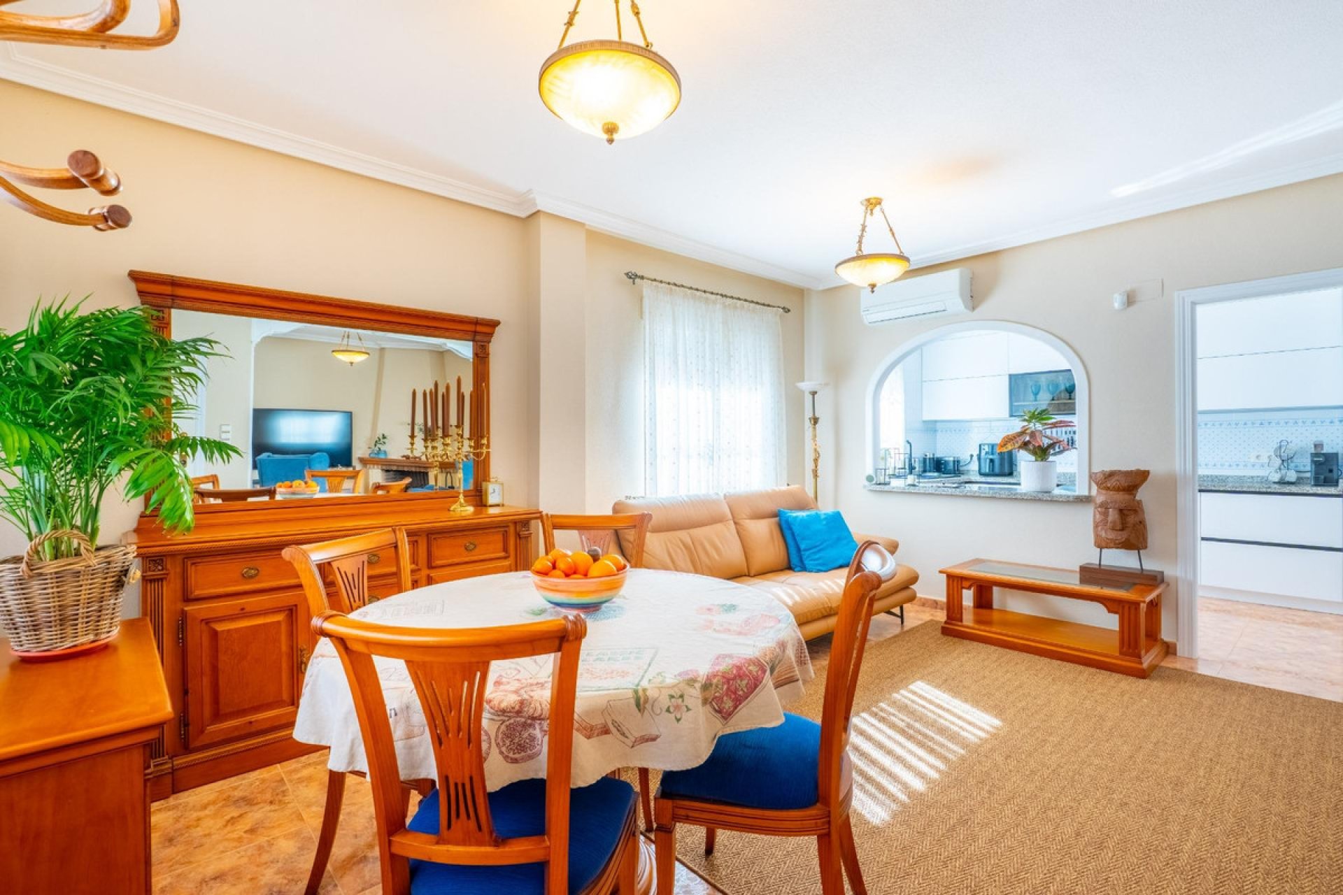 Reventa - Apartamento / piso -
Orihuela - La Regia