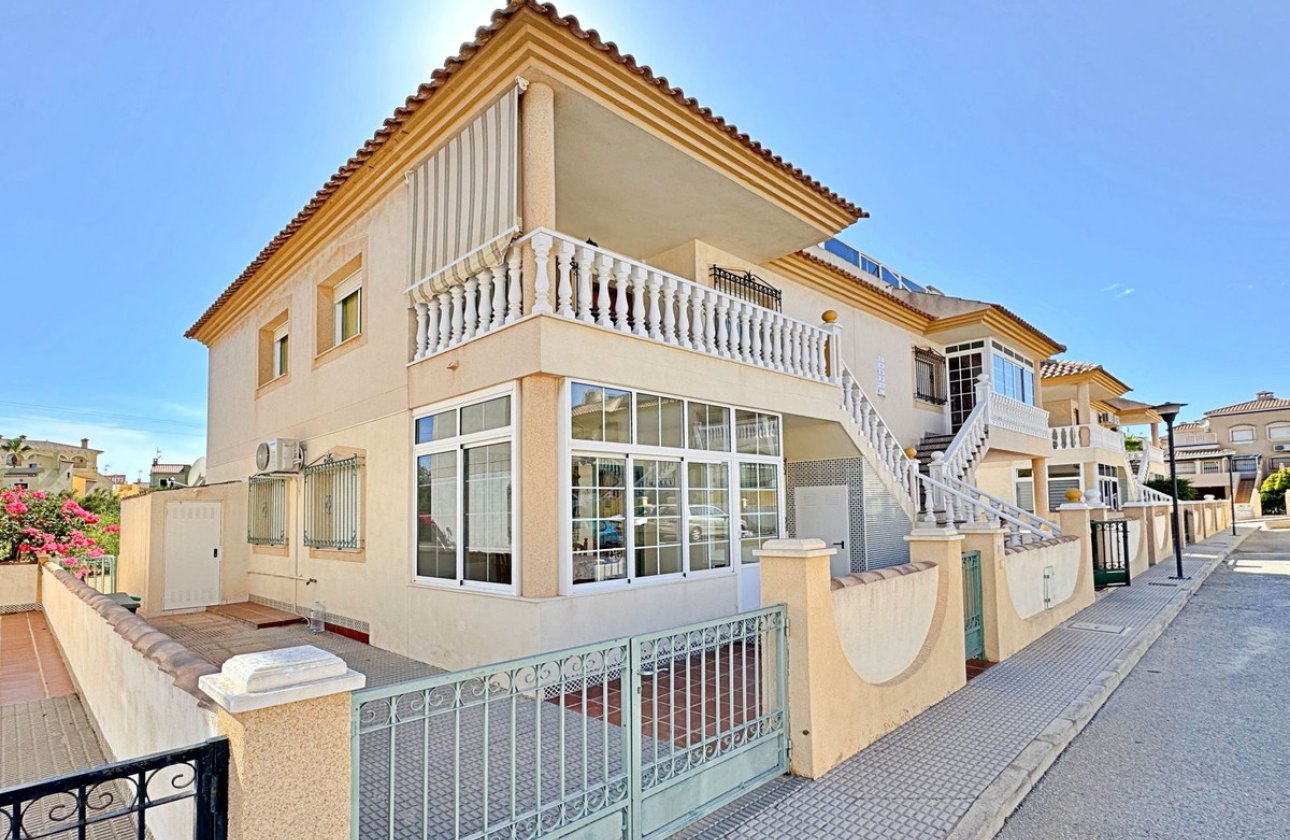 Reventa - Apartamento / piso -
Orihuela - La Zenia