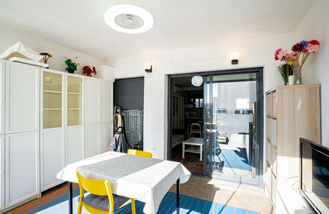 Reventa - Apartamento / piso -
Orihuela - La Zenia