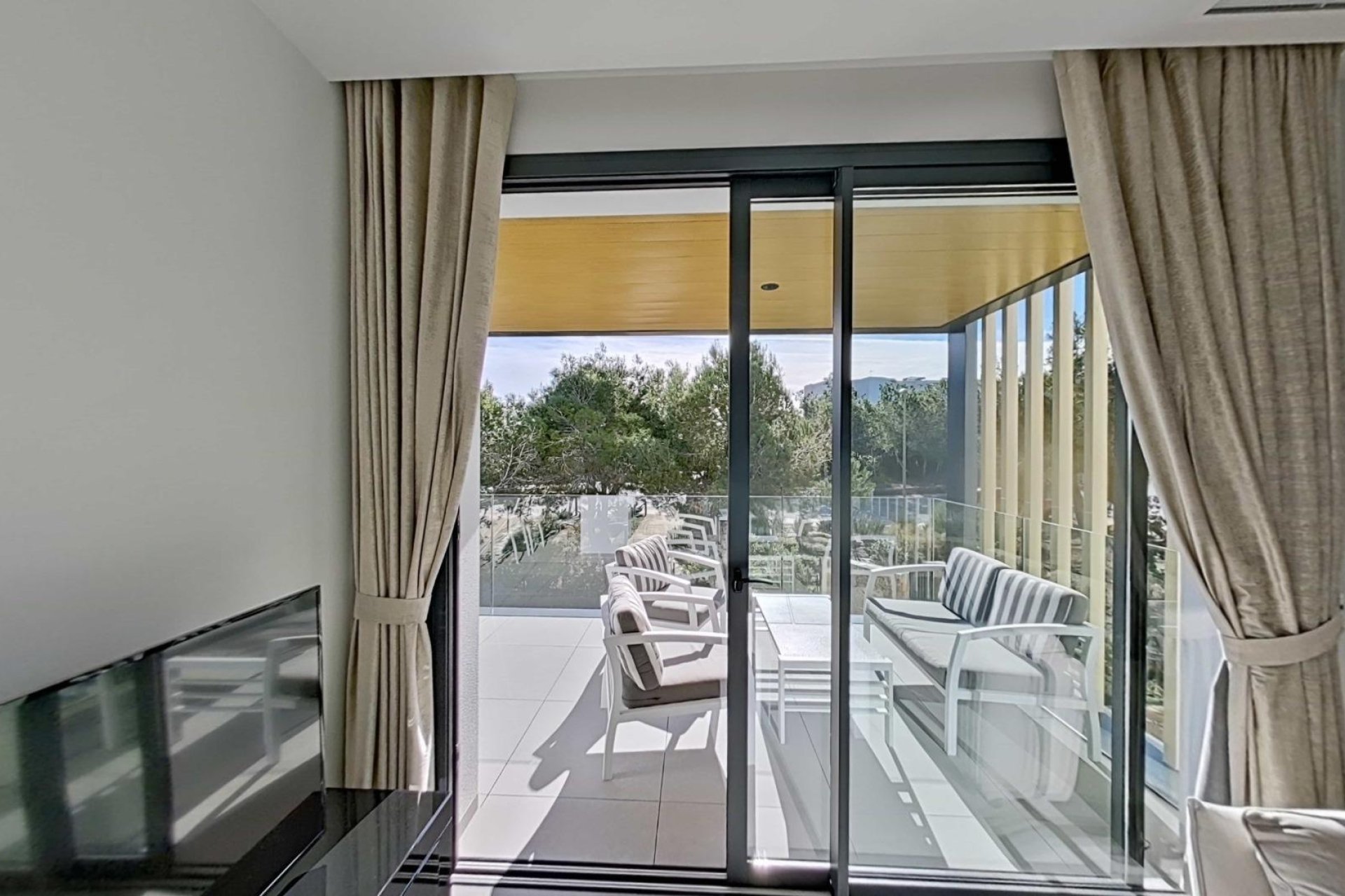 Reventa - Apartamento / piso -
Orihuela - Las Colinas Golf