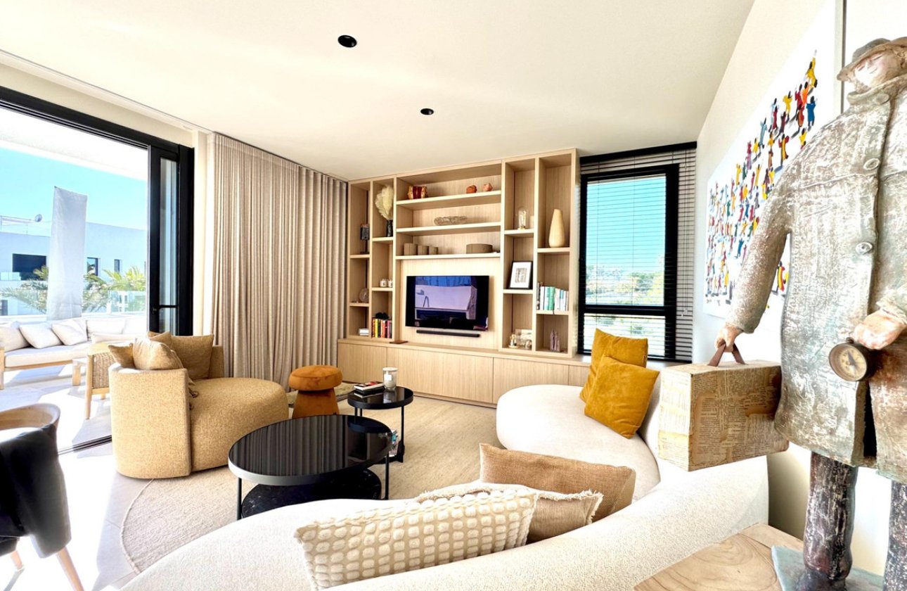 Reventa - Apartamento / piso -
Orihuela - Las Colinas Golf