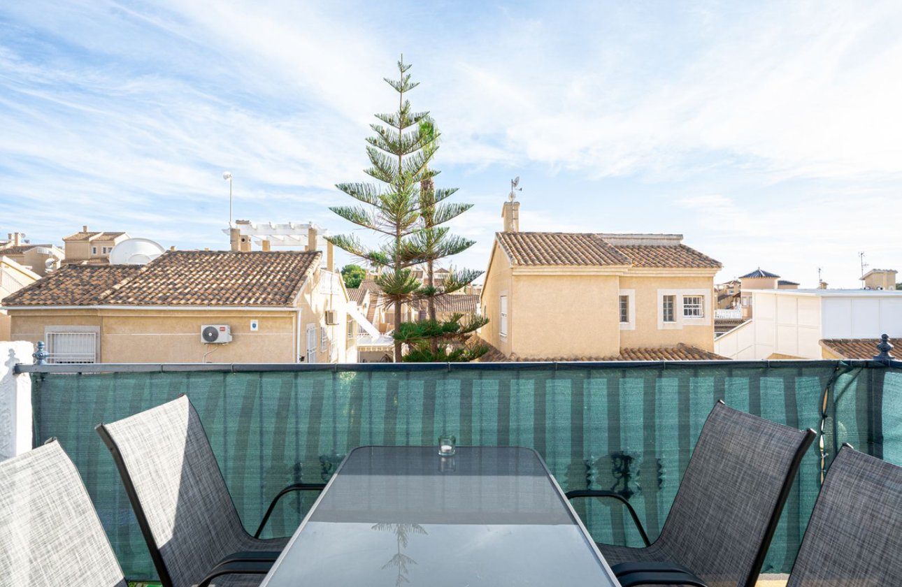 Reventa - Apartamento / piso -
Orihuela - Los Altos