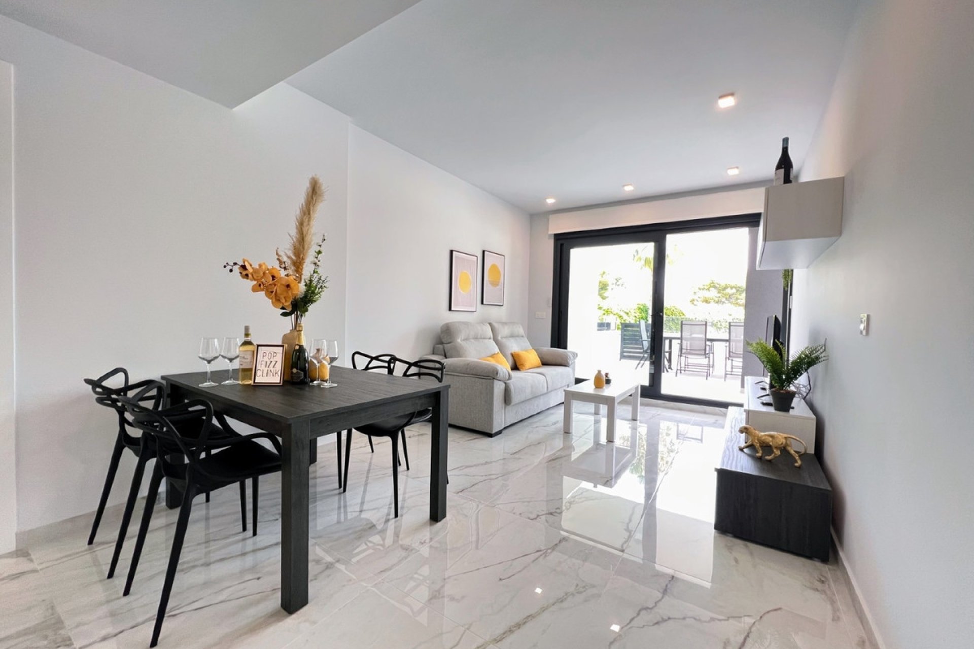 Reventa - Apartamento / piso -
Orihuela - Los Altos