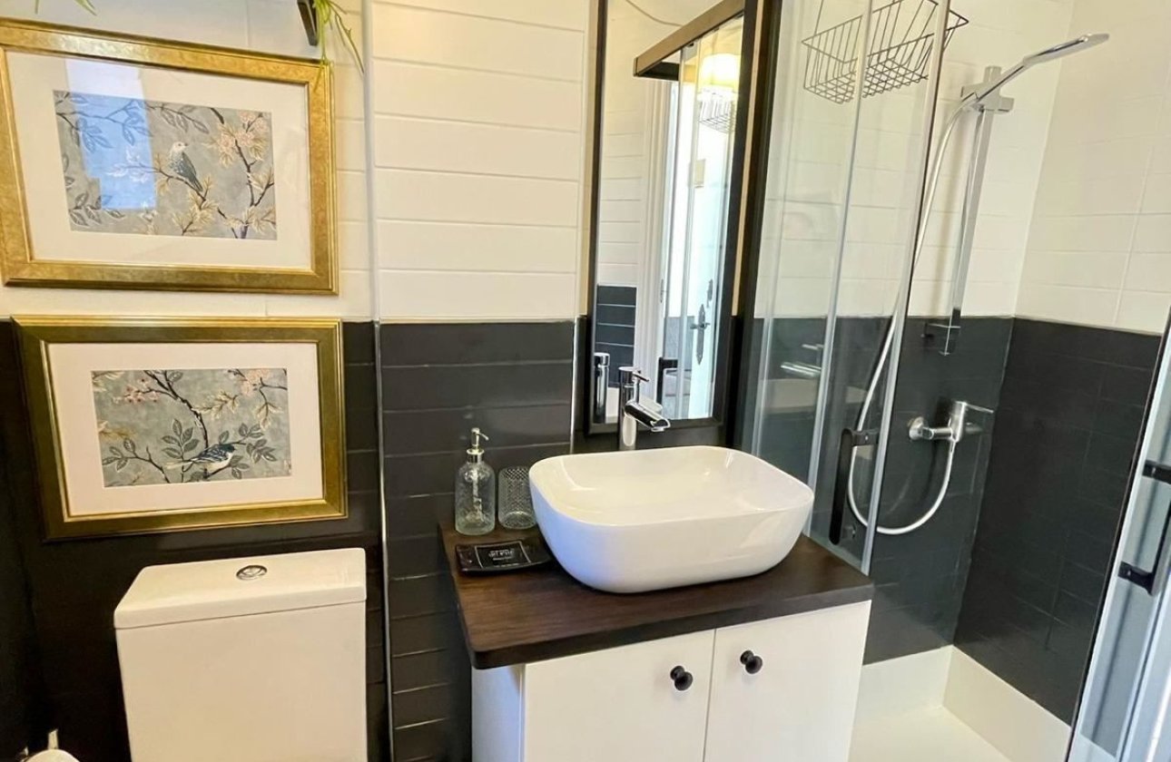 Reventa - Apartamento / piso -
Orihuela - Los Altos