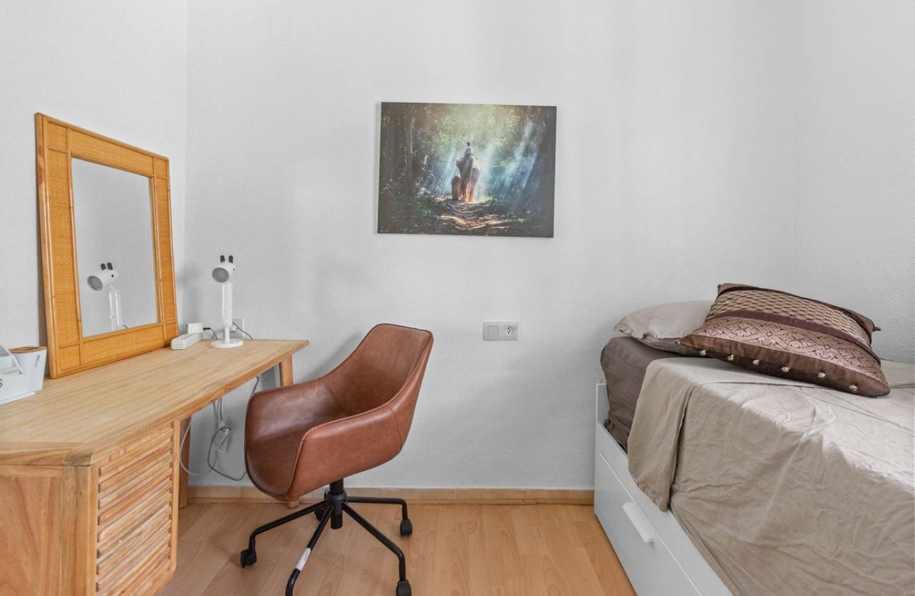 Reventa - Apartamento / piso -
Orihuela - Los Altos