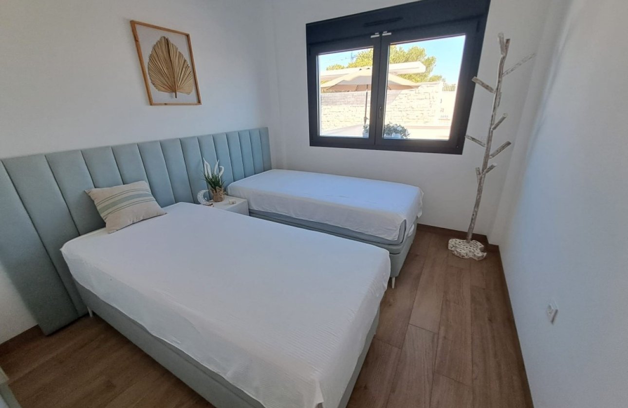Reventa - Apartamento / piso -
Orihuela - Los Balcones