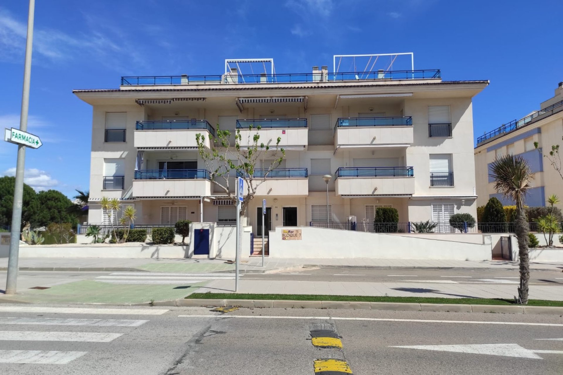 Reventa - Apartamento / piso -
Orihuela - Mil Palmeras
