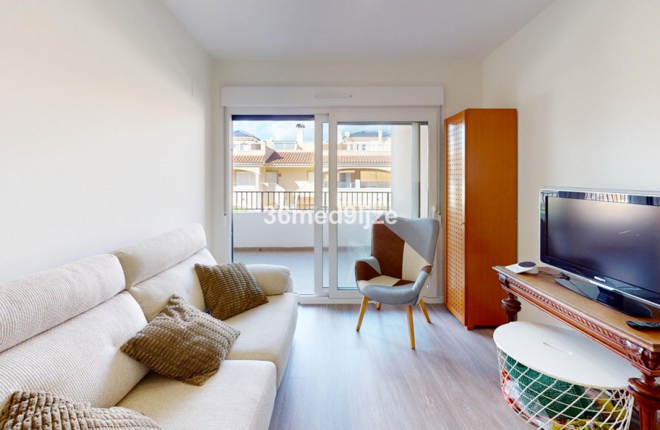 Reventa - Apartamento / piso -
Orihuela - Mil Palmeras