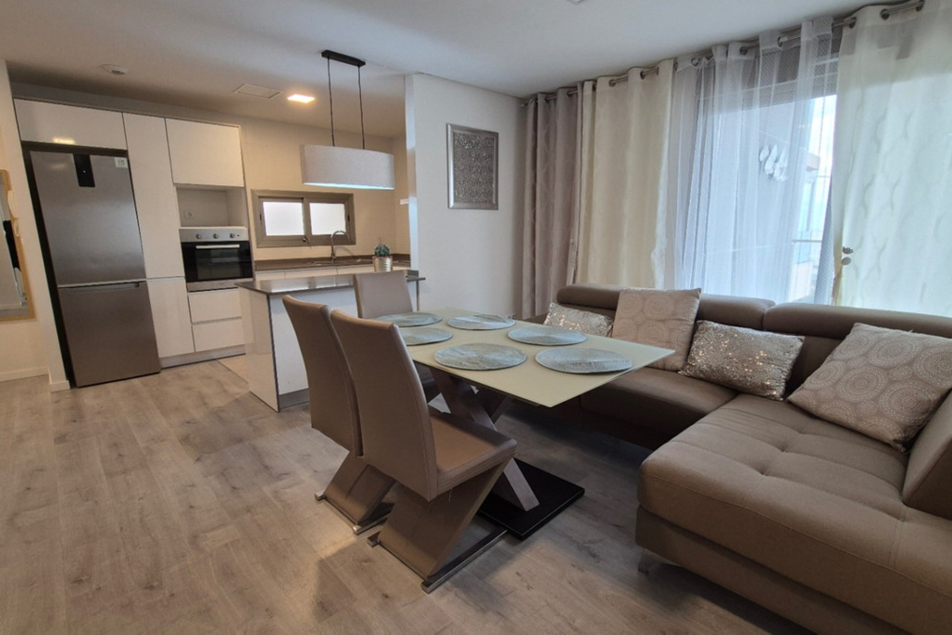 Reventa - Apartamento / piso -
Orihuela - Orihuela Centro