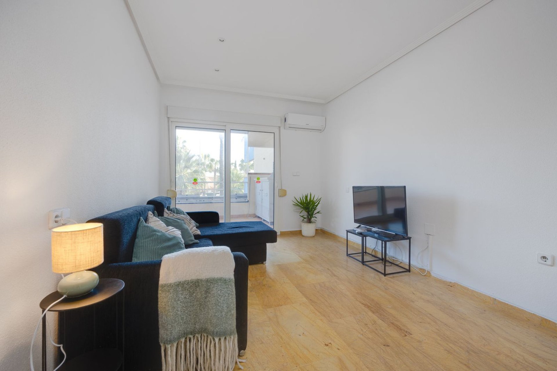 Reventa - Apartamento / piso -
Orihuela - Orihuela Costa