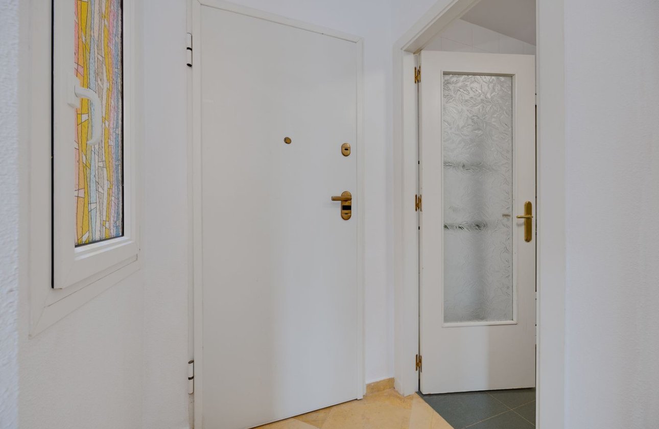 Reventa - Apartamento / piso -
Orihuela - Orihuela Costa