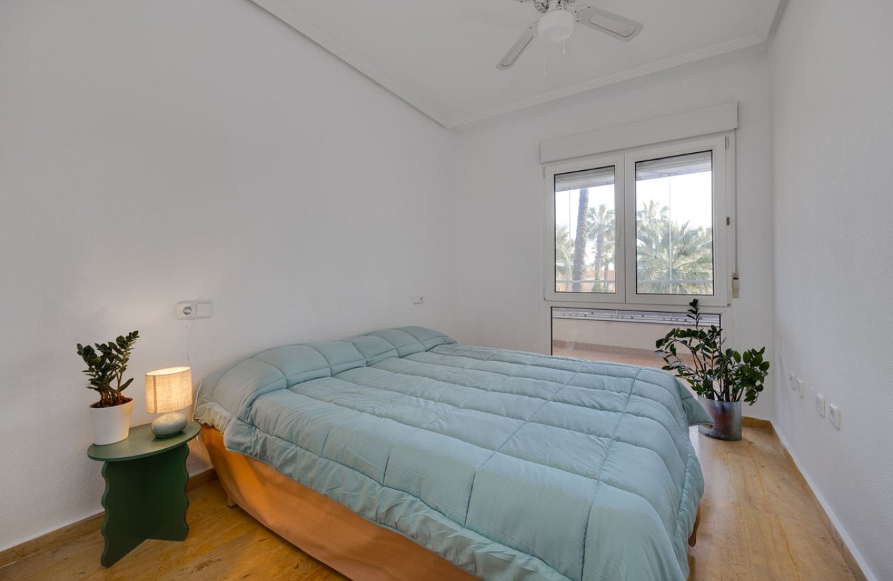 Reventa - Apartamento / piso -
Orihuela - Orihuela Costa