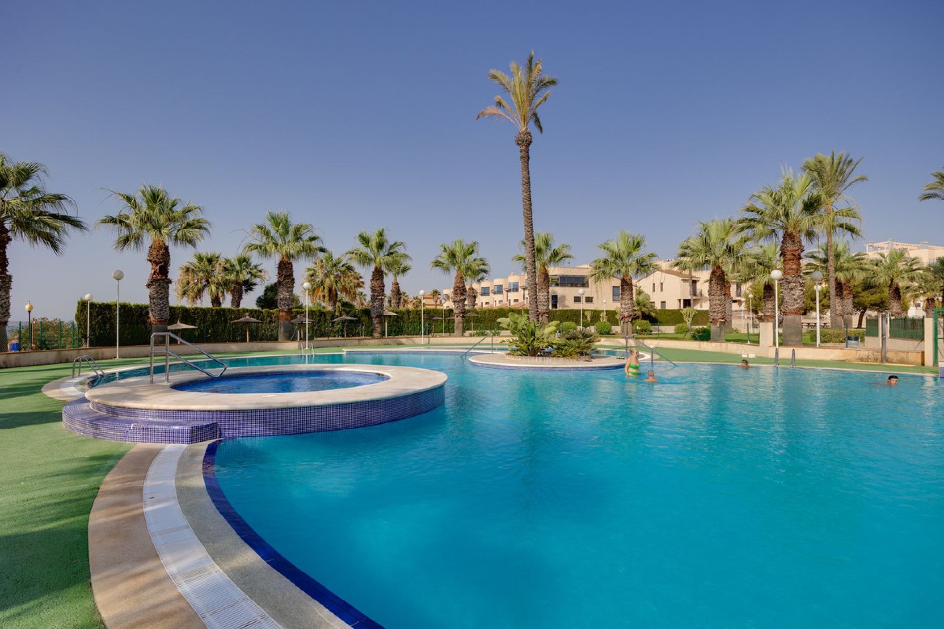 Reventa - Apartamento / piso -
Orihuela - Orihuela Costa